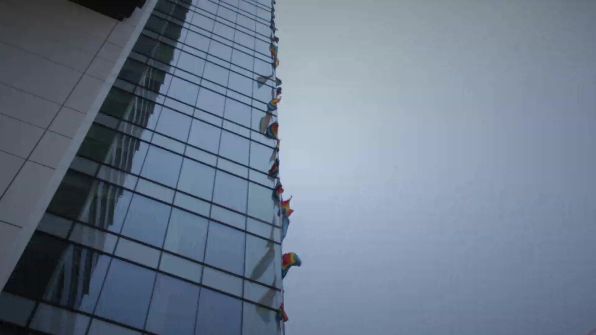 Torre de oficinas y departamentos en Santiago